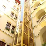 Jokai Appartement