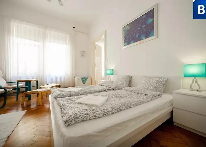 Apartment Jokai *