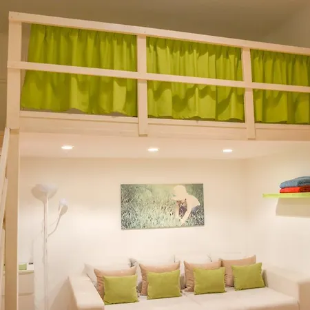 Apartament Jokai *